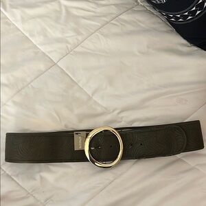 Chico's Green and Gold Woven Belt with Circular Buckle